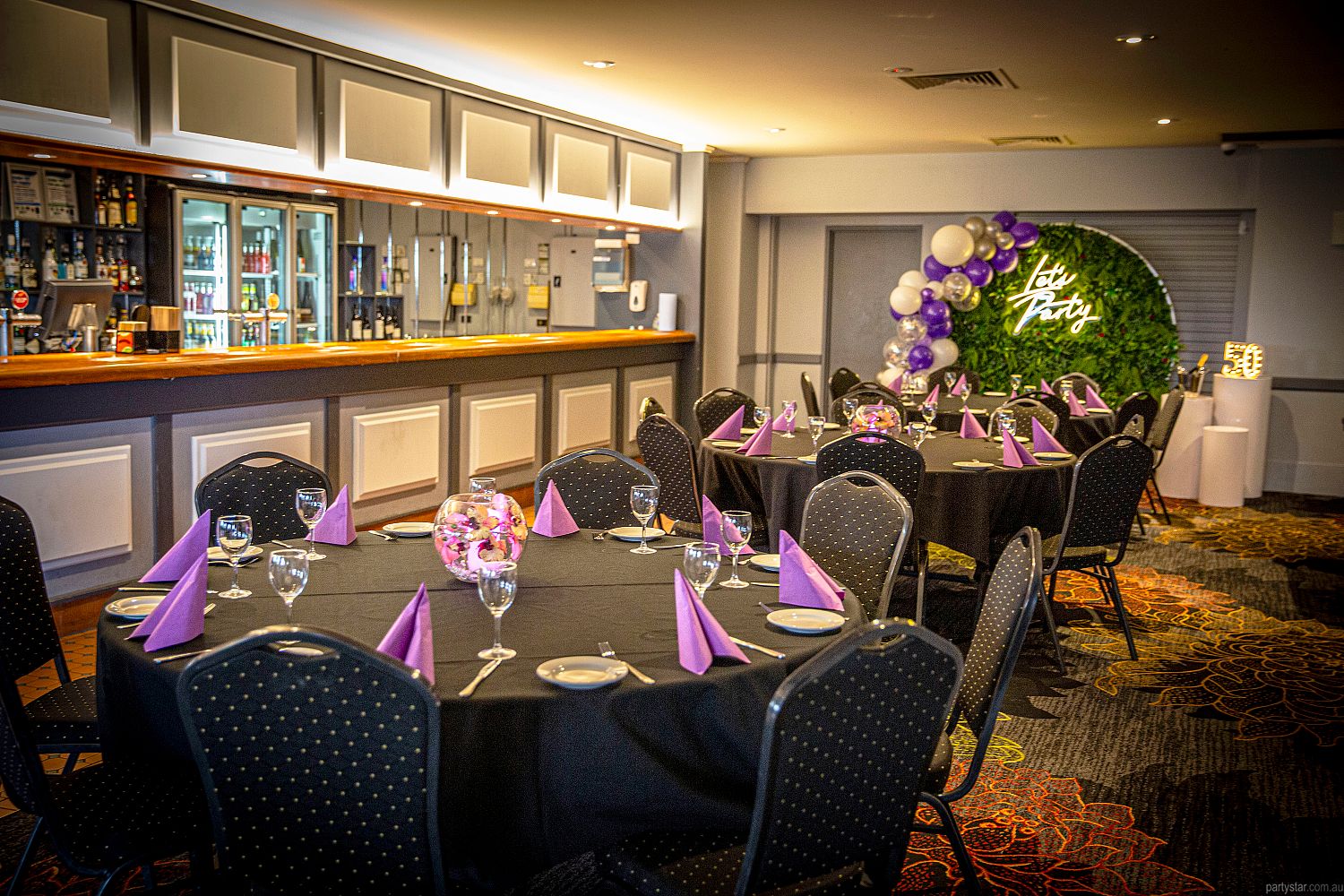 Burvale Hotel, Nunawading, VIC. Function Room hire photo #1