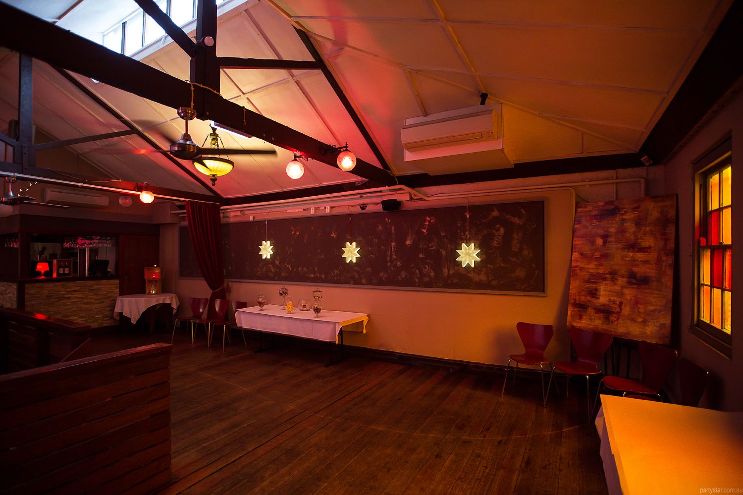 Black Bull, Geelong, VIC. Function Room hire photo #3