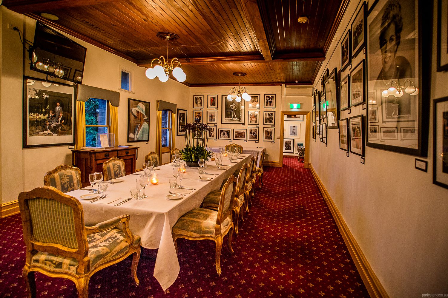 Elephant & Castle Hotel, Geelong, VIC. Function Room hire photo #1