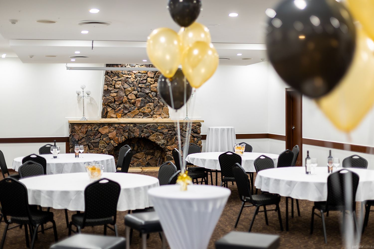 Mermaid Waters Hotel, Mermaid Waters, QLD. Function Room hire photo #2