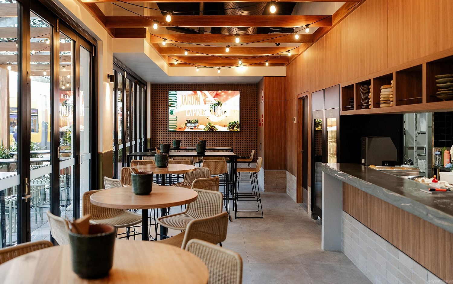 Hotel Jardin, Surfers Paradise, QLD. Venue photo #2