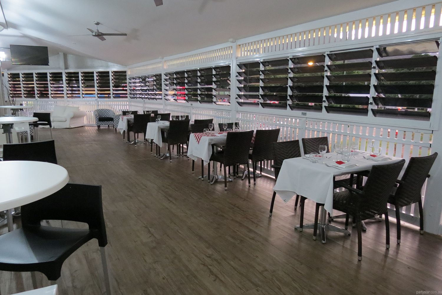 Red Beret Hotel, Redlynch, QLD. Function Room hire photo #4
