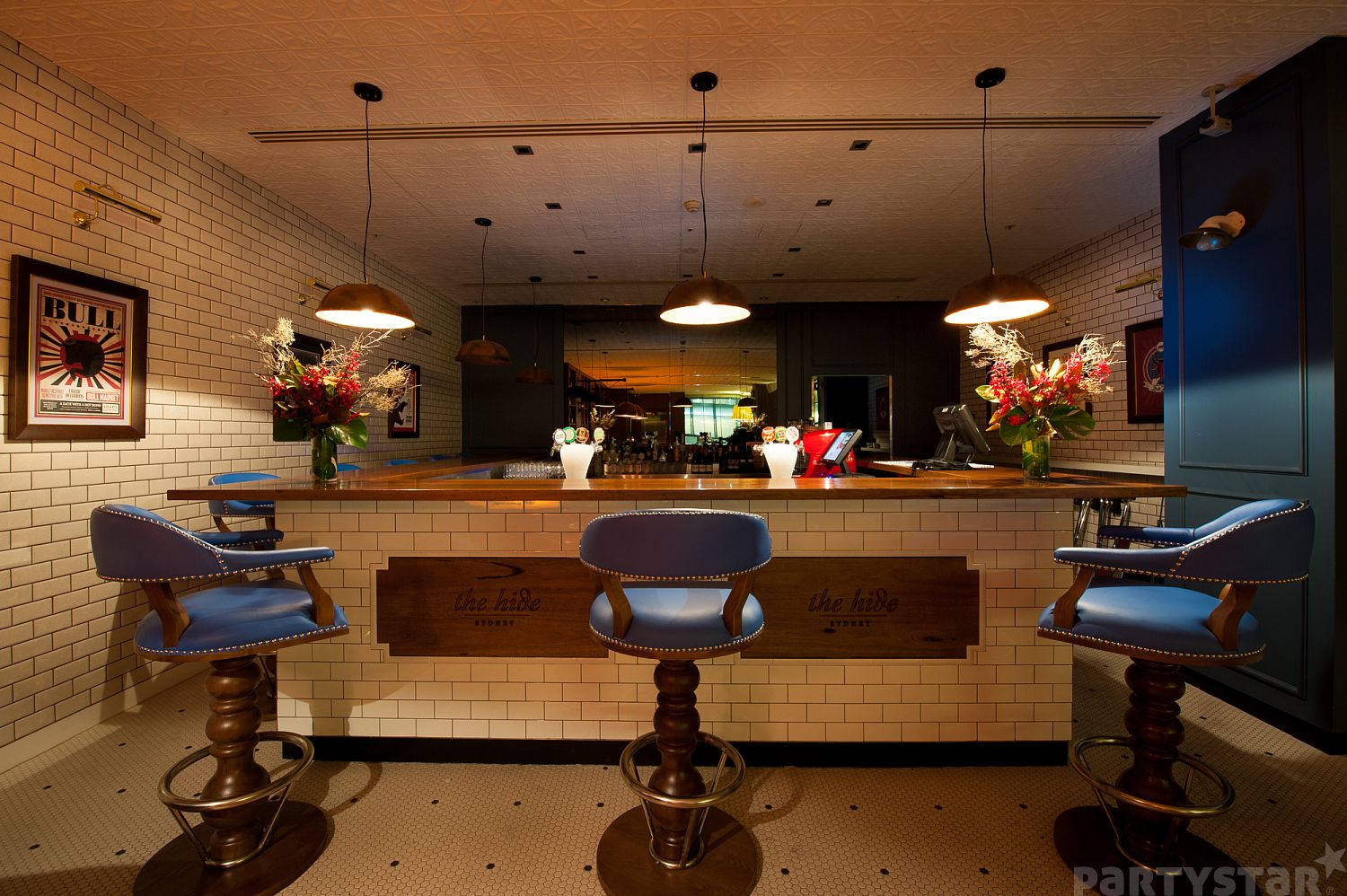 Upstairs Lounge Bar function space at Bull and Bear, Sydney, NSW. Photo 2