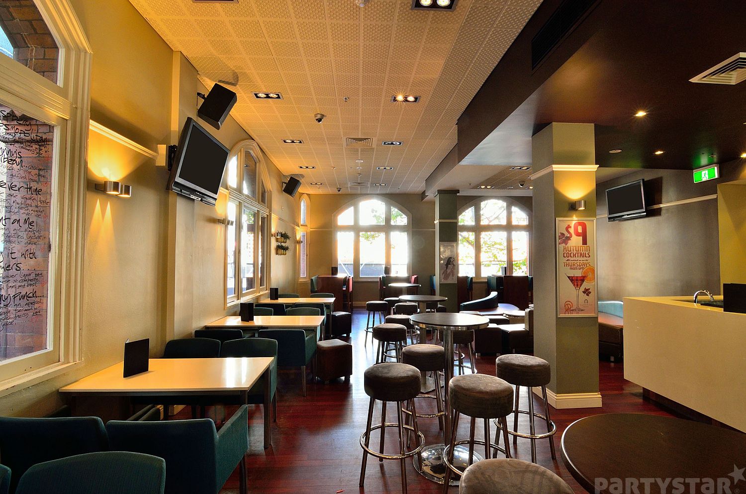 Upstairs function space at Albion Place Hotel, Sydney, NSW. Photo 3