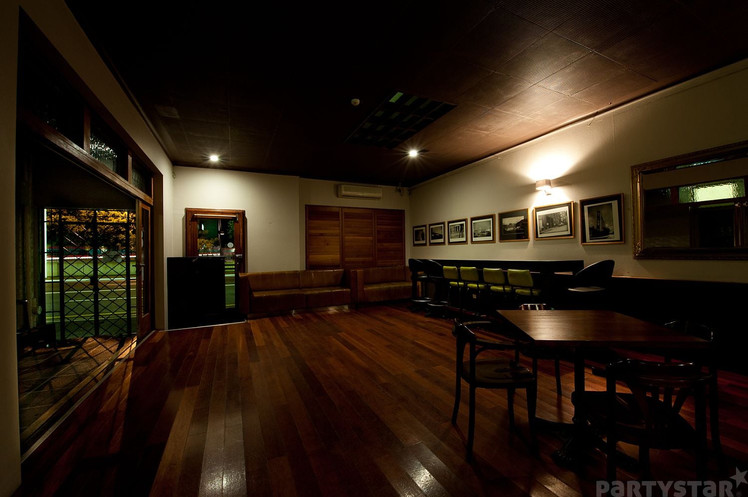 Function Room function space at The Bat and Ball, Redfern, NSW. Photo 2