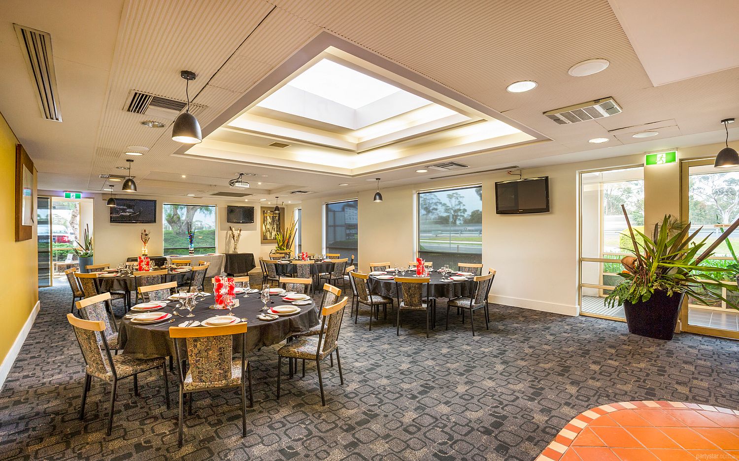 Deer Park Hotel, Deer Park, VIC. Function Room hire photo #3