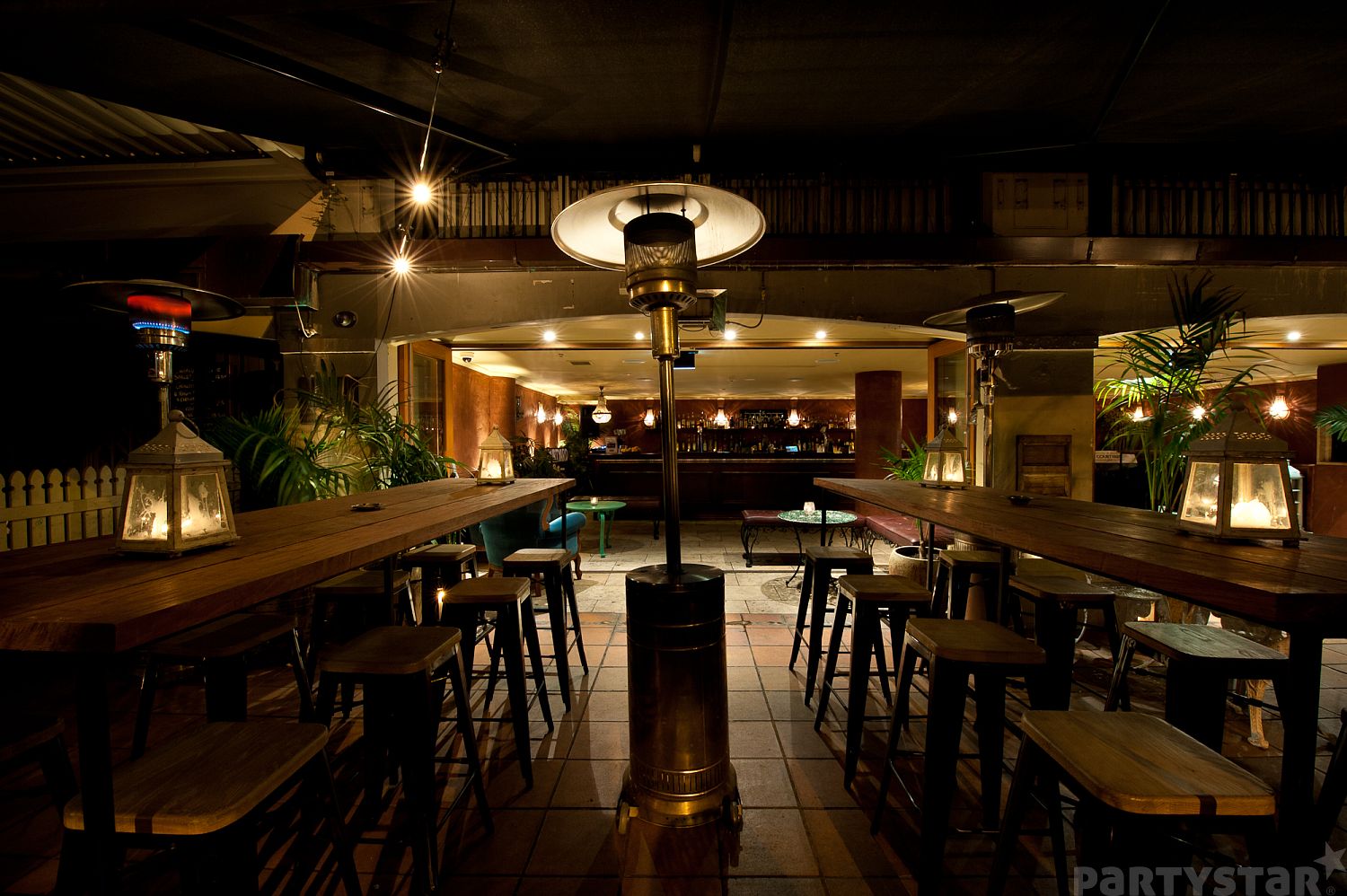 Courtyard Bar function space at The Club, Potts Point, NSW. Photo 2