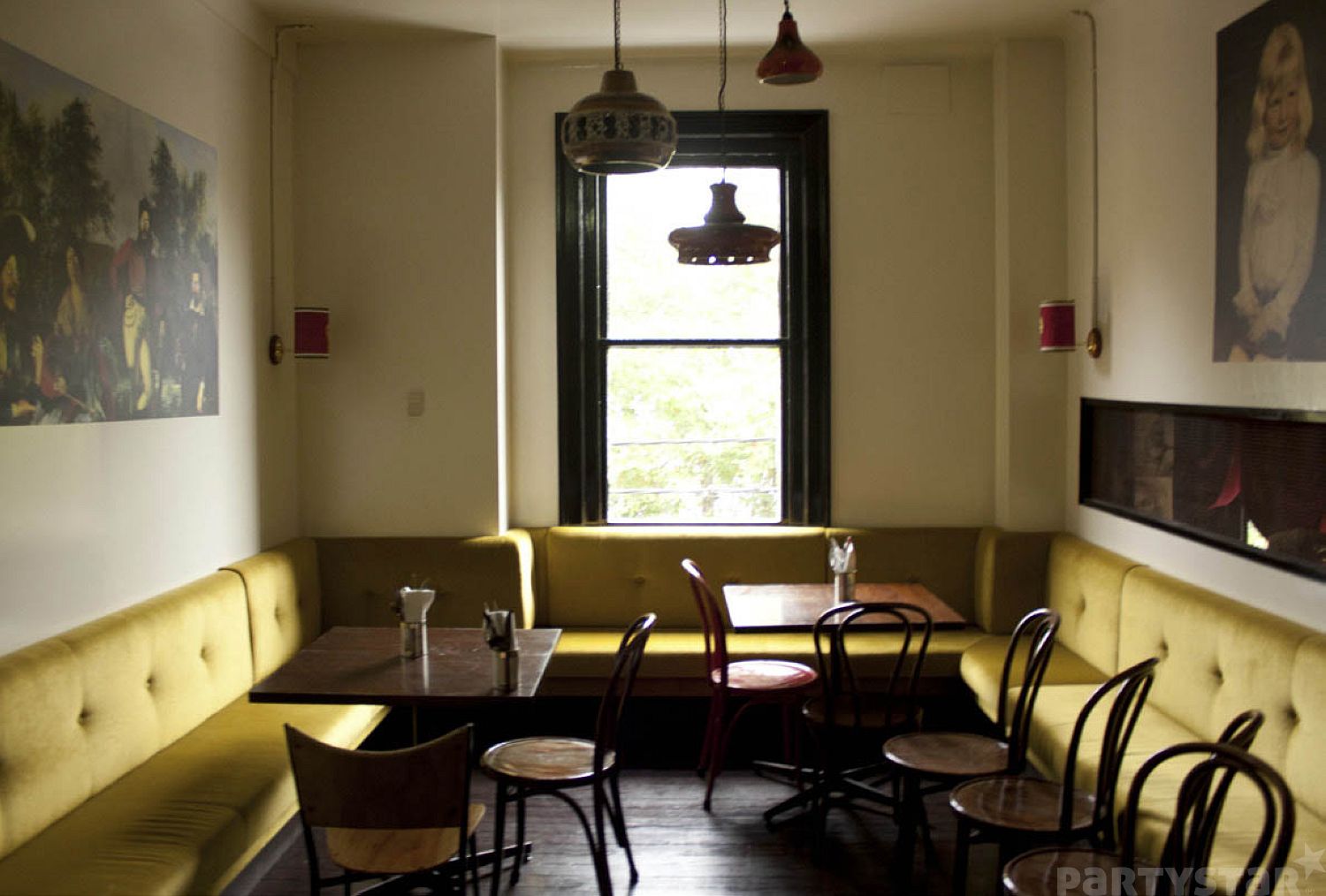 Forresters Hotel, Surry Hills, NSW. Venue photo #4