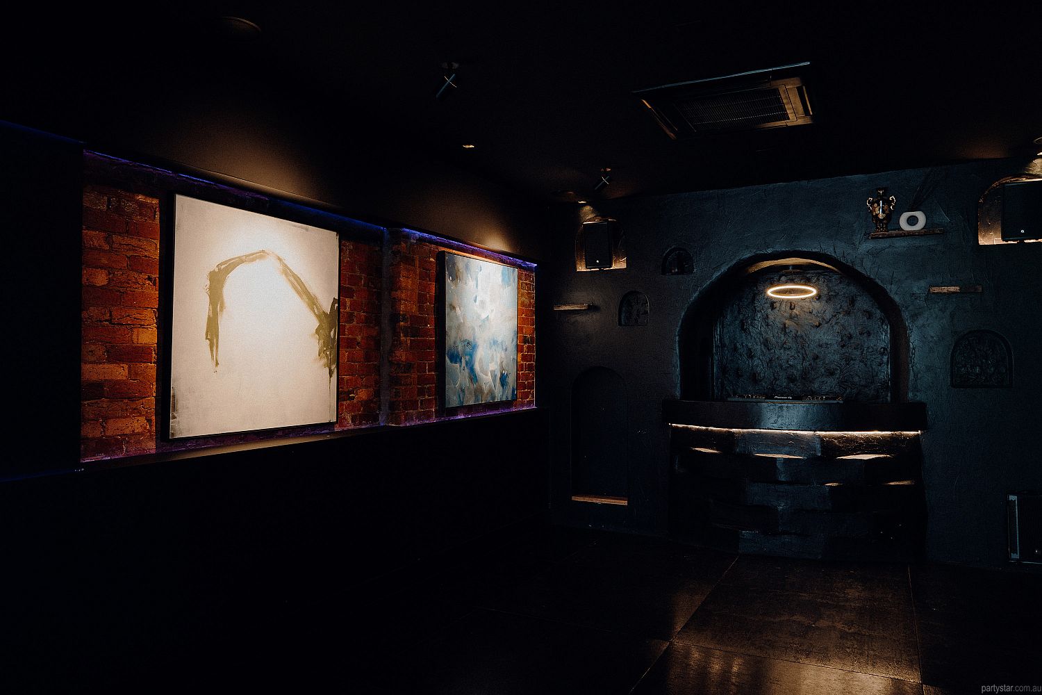 Golden Fleece Hotel, South Melbourne, VIC. Function Room hire photo #1