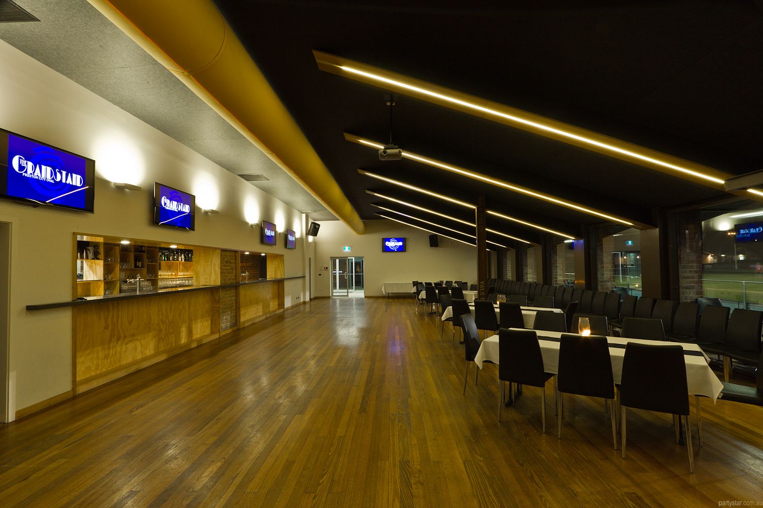 Grandstand Function Centre, Preston, VIC. Function Room hire photo #2