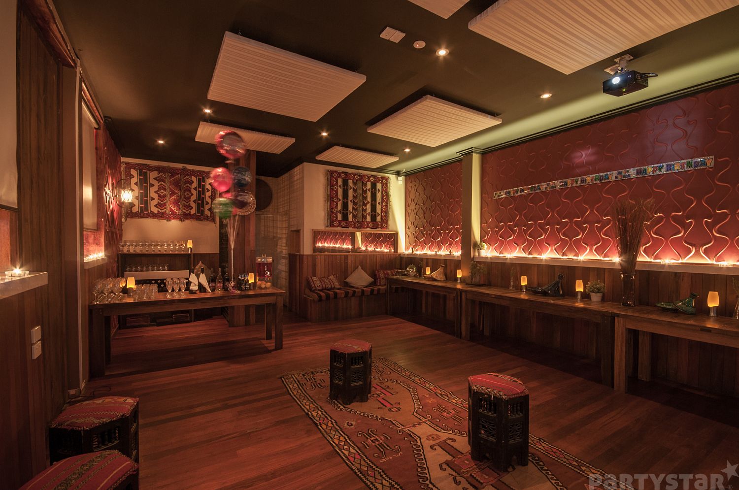 Lezzet, Elwood - function room photo