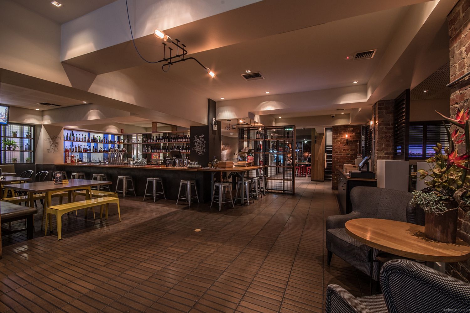 Grosvenor Hotel, St Kilda East, VIC. Function Room hire photo #4