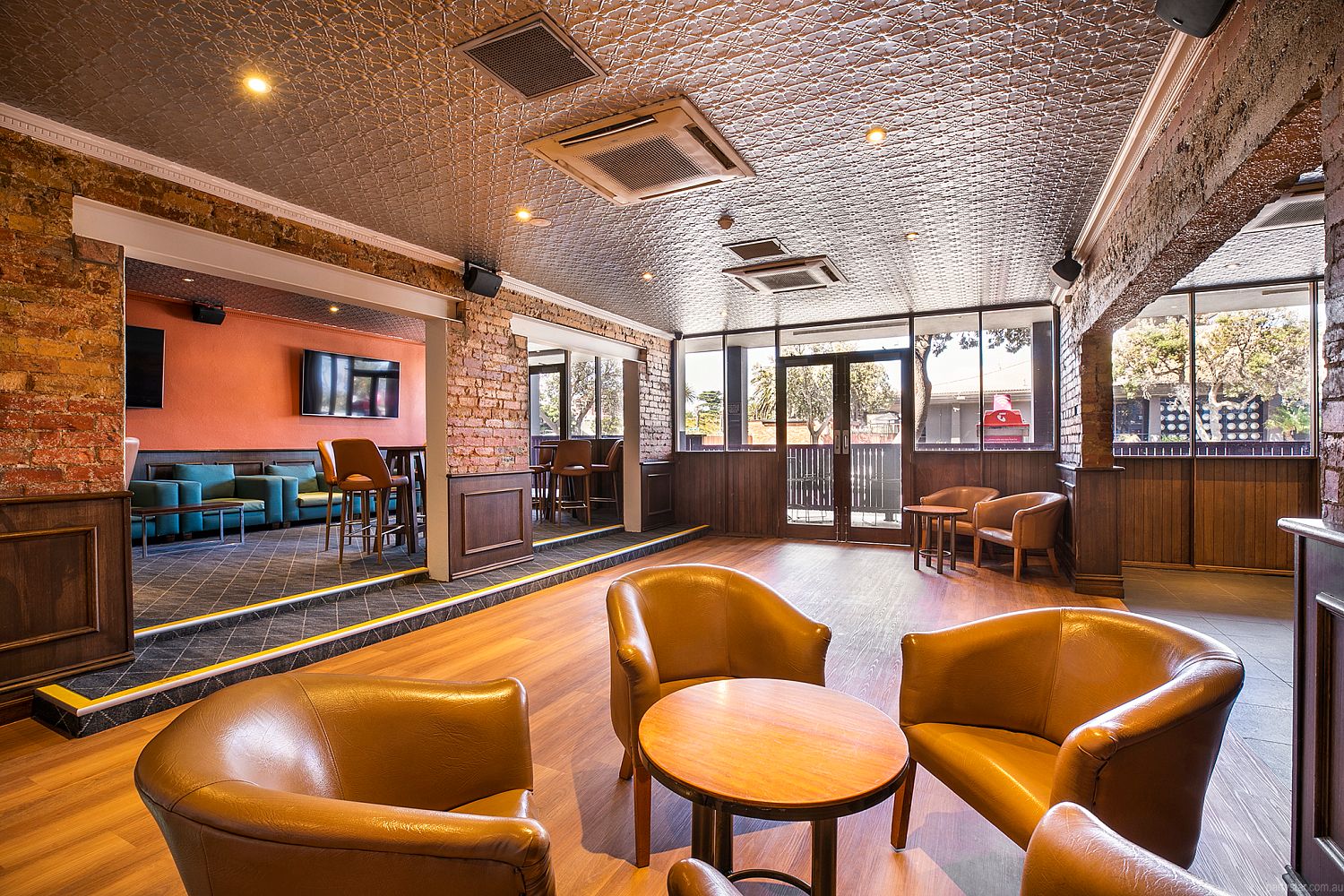 The Pier Hotel, Frankston, VIC. Function Room hire photo #3