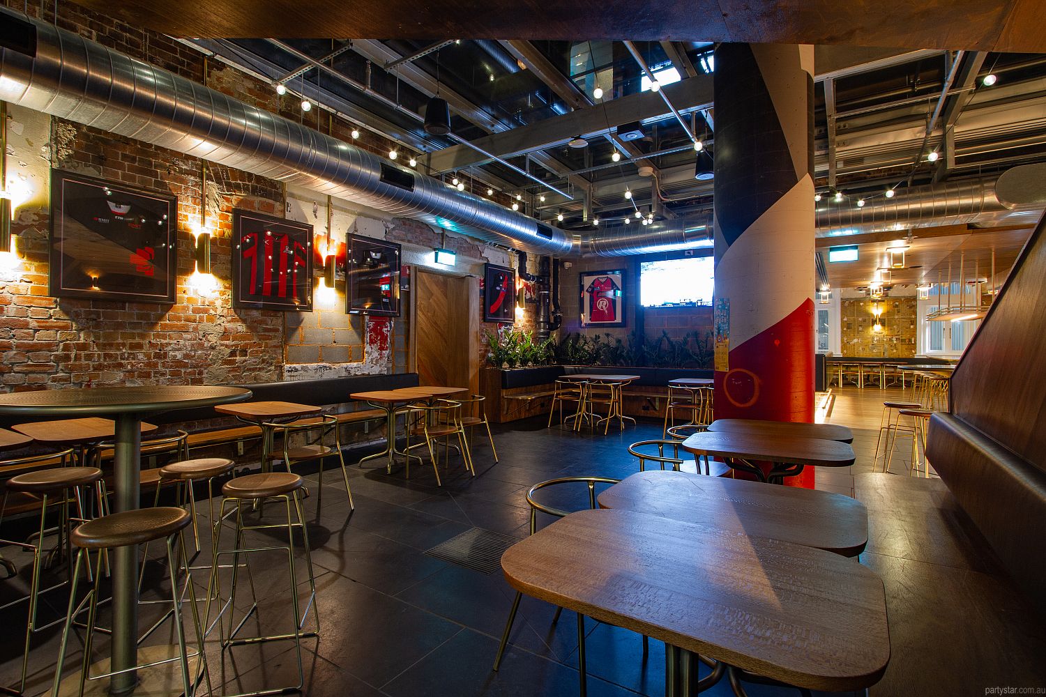 The Oxford Scholar, Melbourne, VIC. Function Room hire photo #1