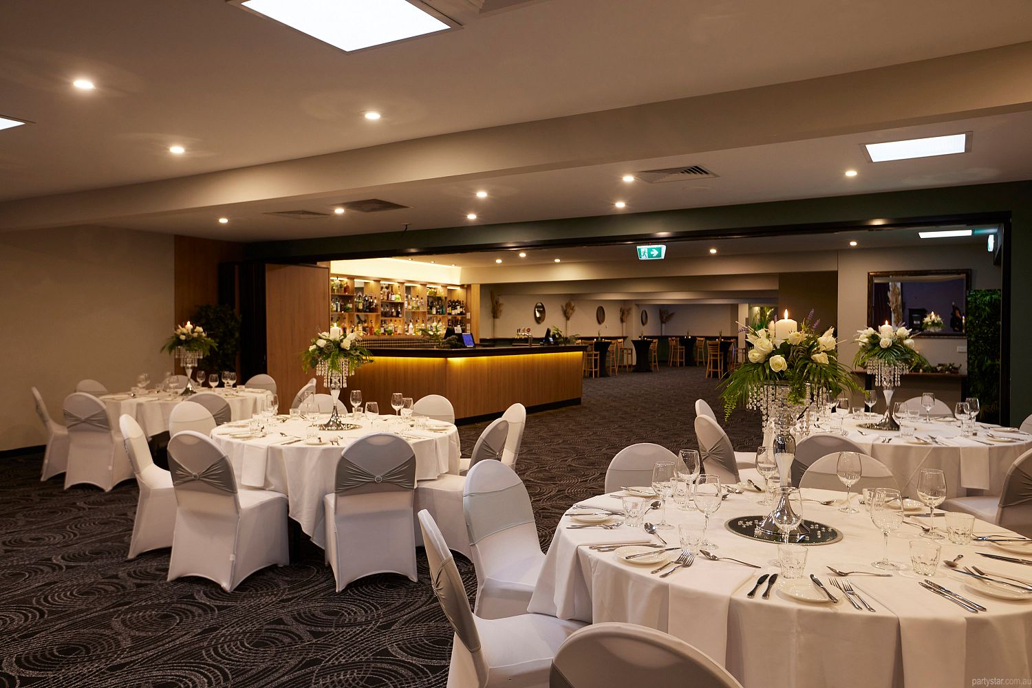 Sandown Park Hotel, Noble Park, VIC. Function Room hire photo #2