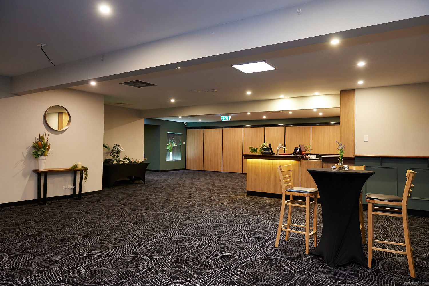 Sandown Park Hotel, Noble Park, VIC. Function Room hire photo #4