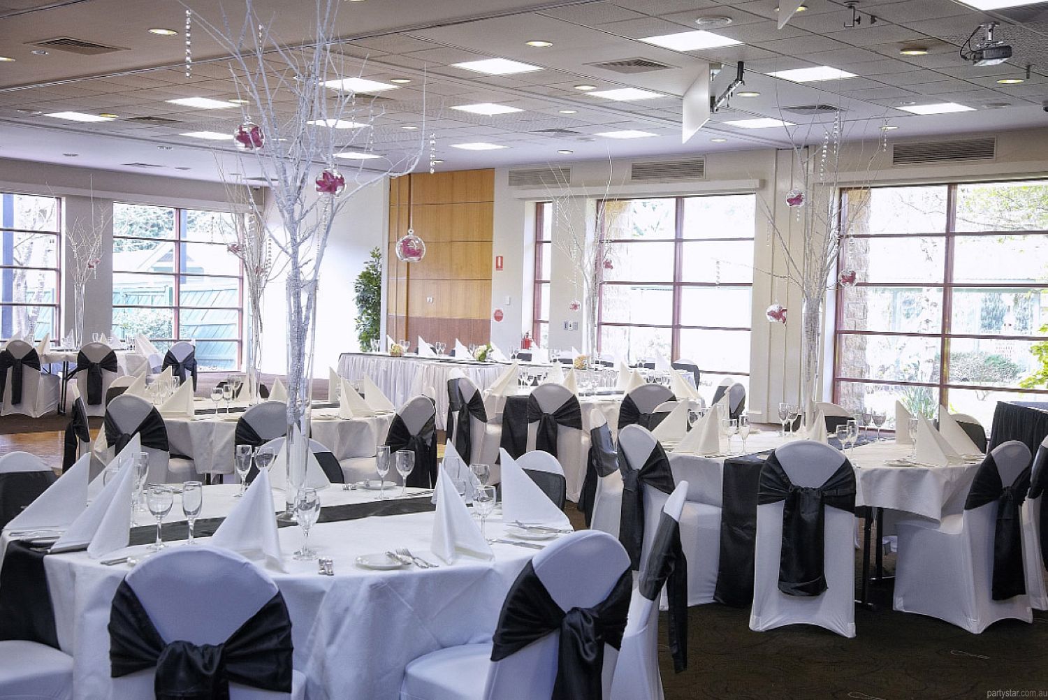 York on Lilydale, Lilydale, VIC. Function Room hire photo #4