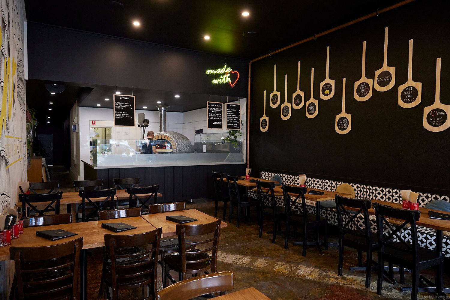 Piccolino Pizza, Fitzroy North, VIC. Function Room hire photo #4