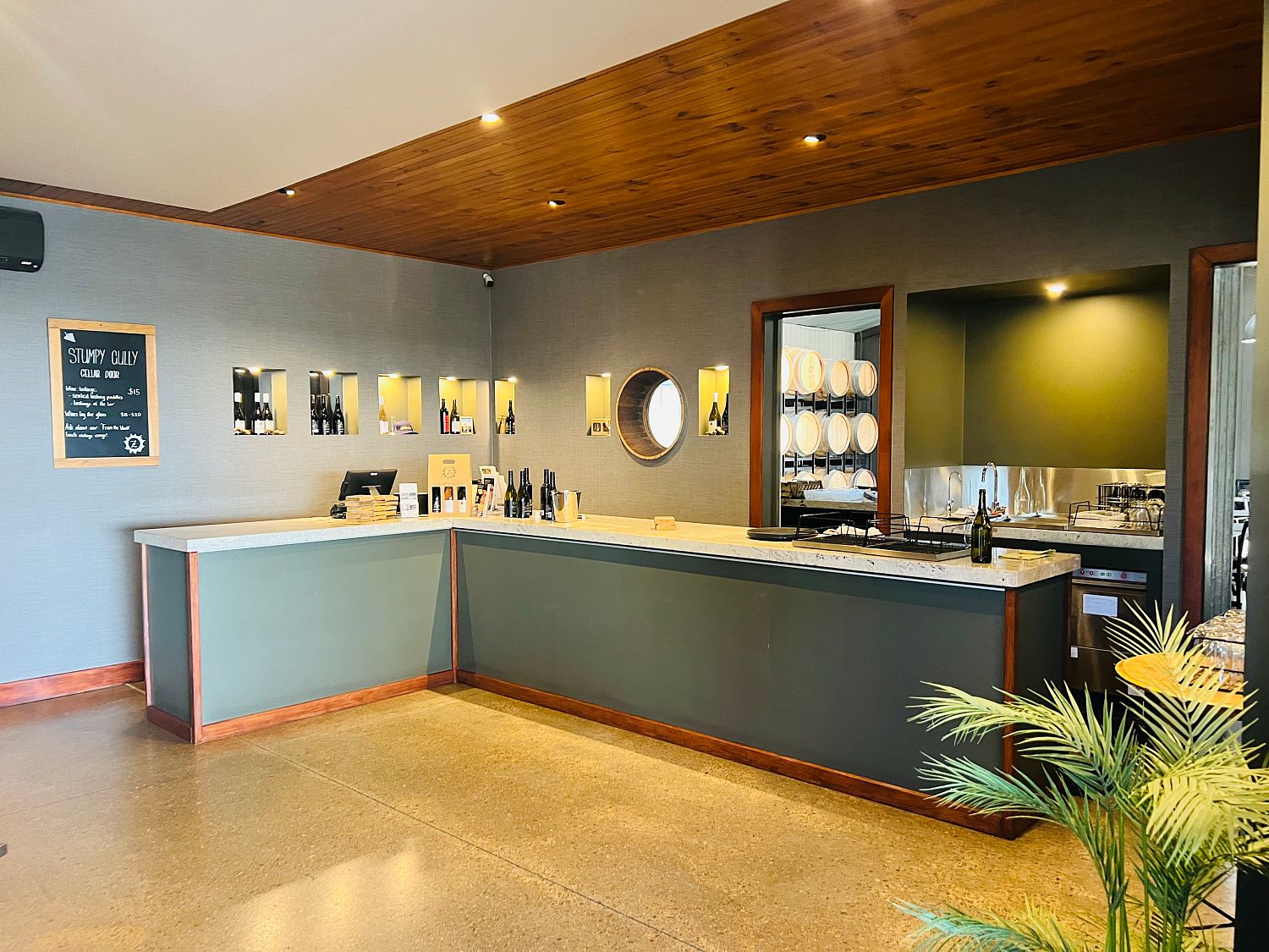 Stumpy Gully Winery, Moorooduc, VIC. Function Room hire photo #2