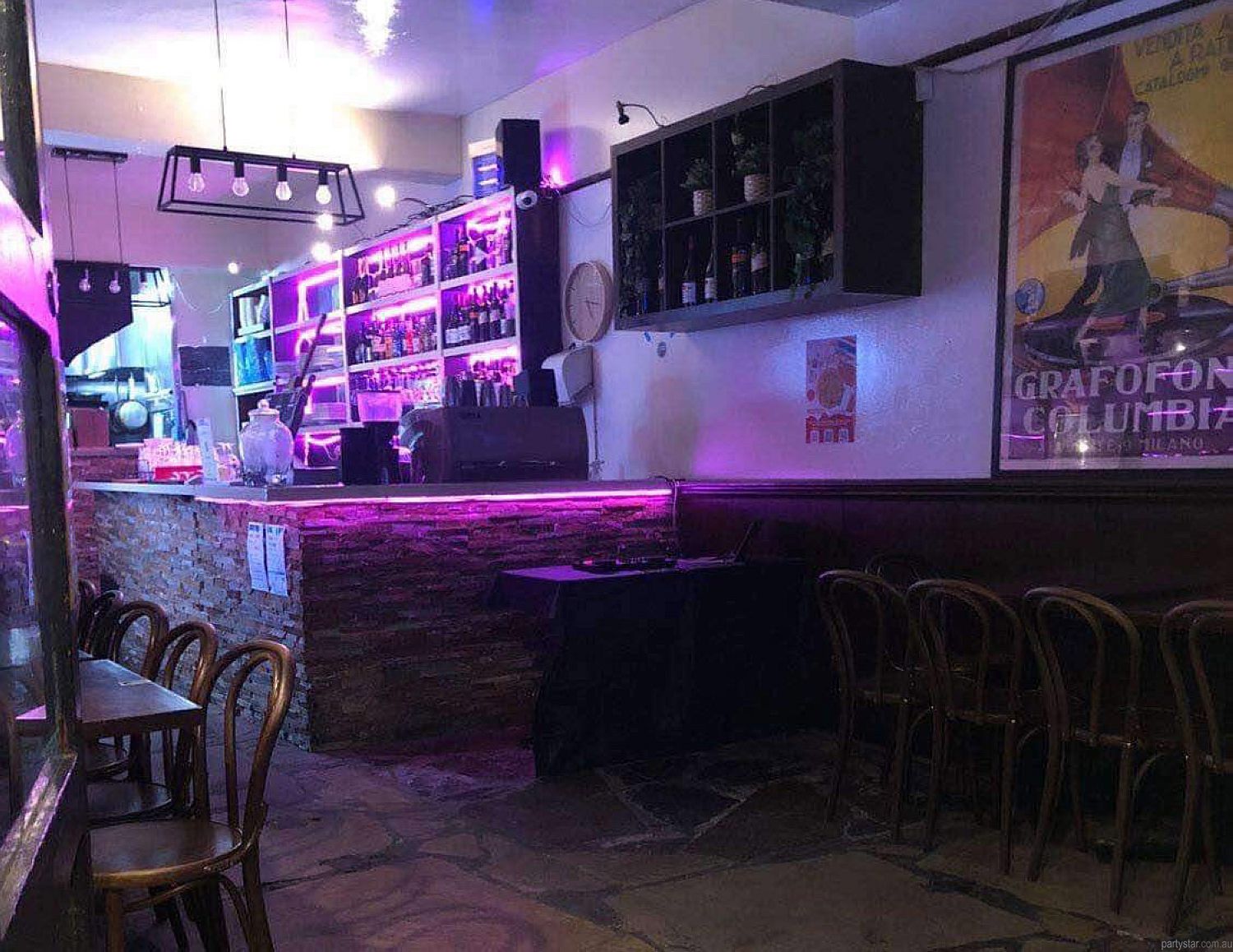 215 Queens, Melbourne, VIC. Venue photo #1