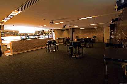 Manhattan Lounge