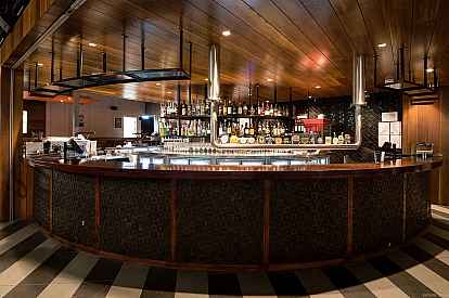 Live Bar