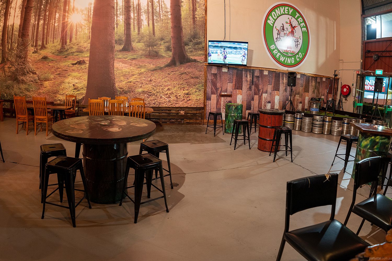 Monkey Tree Brewing Co., Underwood, QLD. Function Room hire photo #3