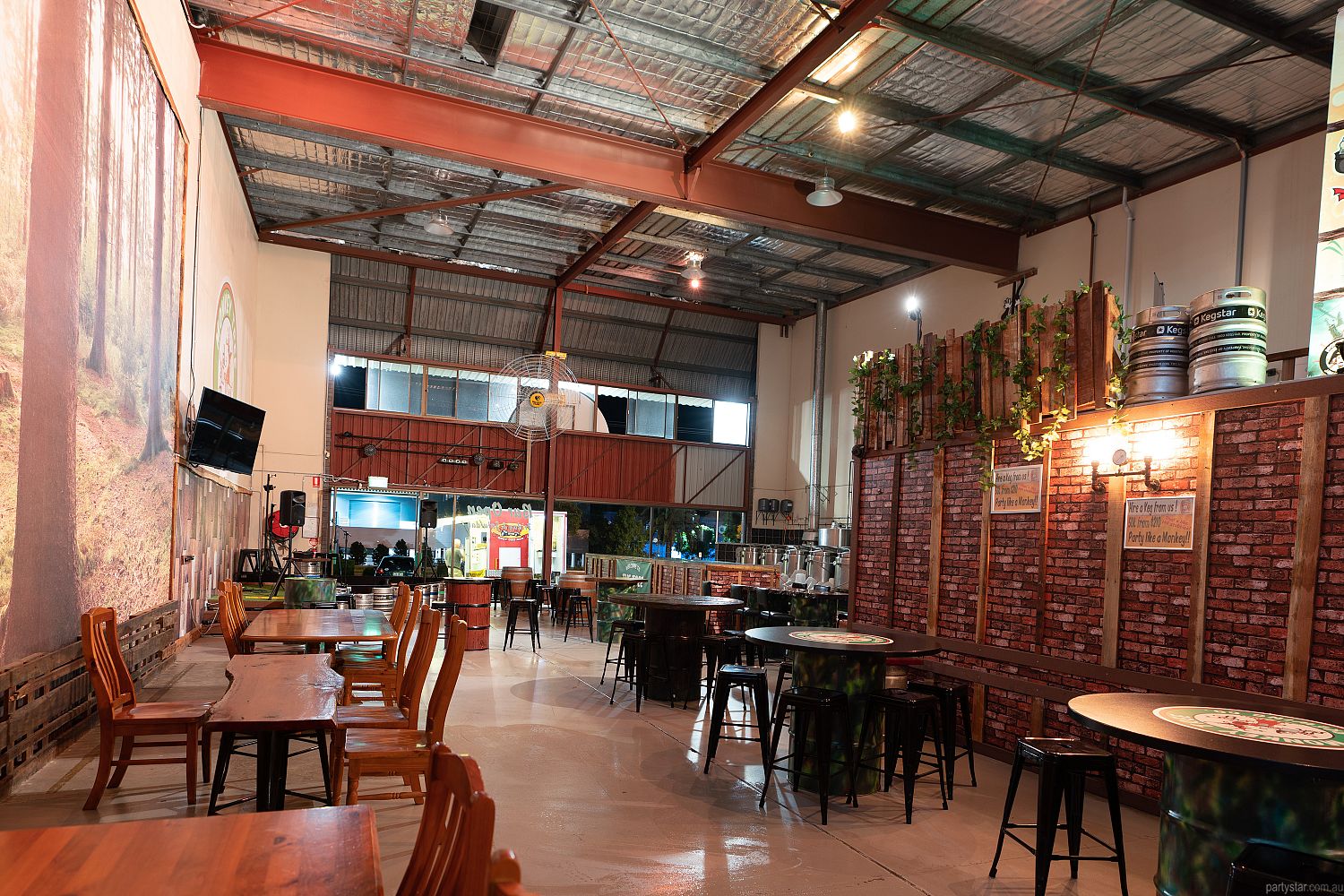 Monkey Tree Brewing Co., Underwood, QLD. Function Room hire photo #4