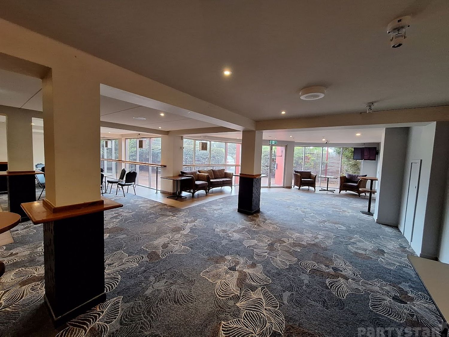 Mountain View Hotel, Glen Waverley, VIC. Venue photo #6