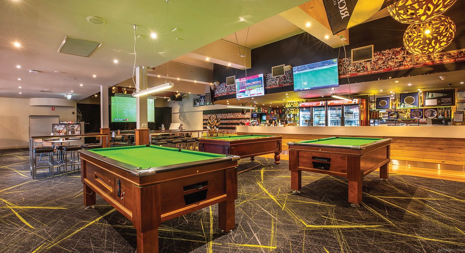 Mountain View Hotel, Glen Waverley, VIC. Function Room hire photo #1