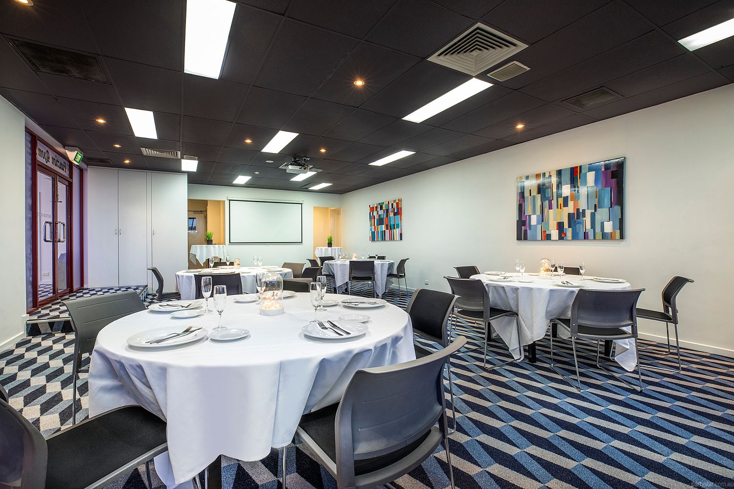 Pascoe Vale Hotel, Pascoe Vale, VIC. Function Room hire photo #2