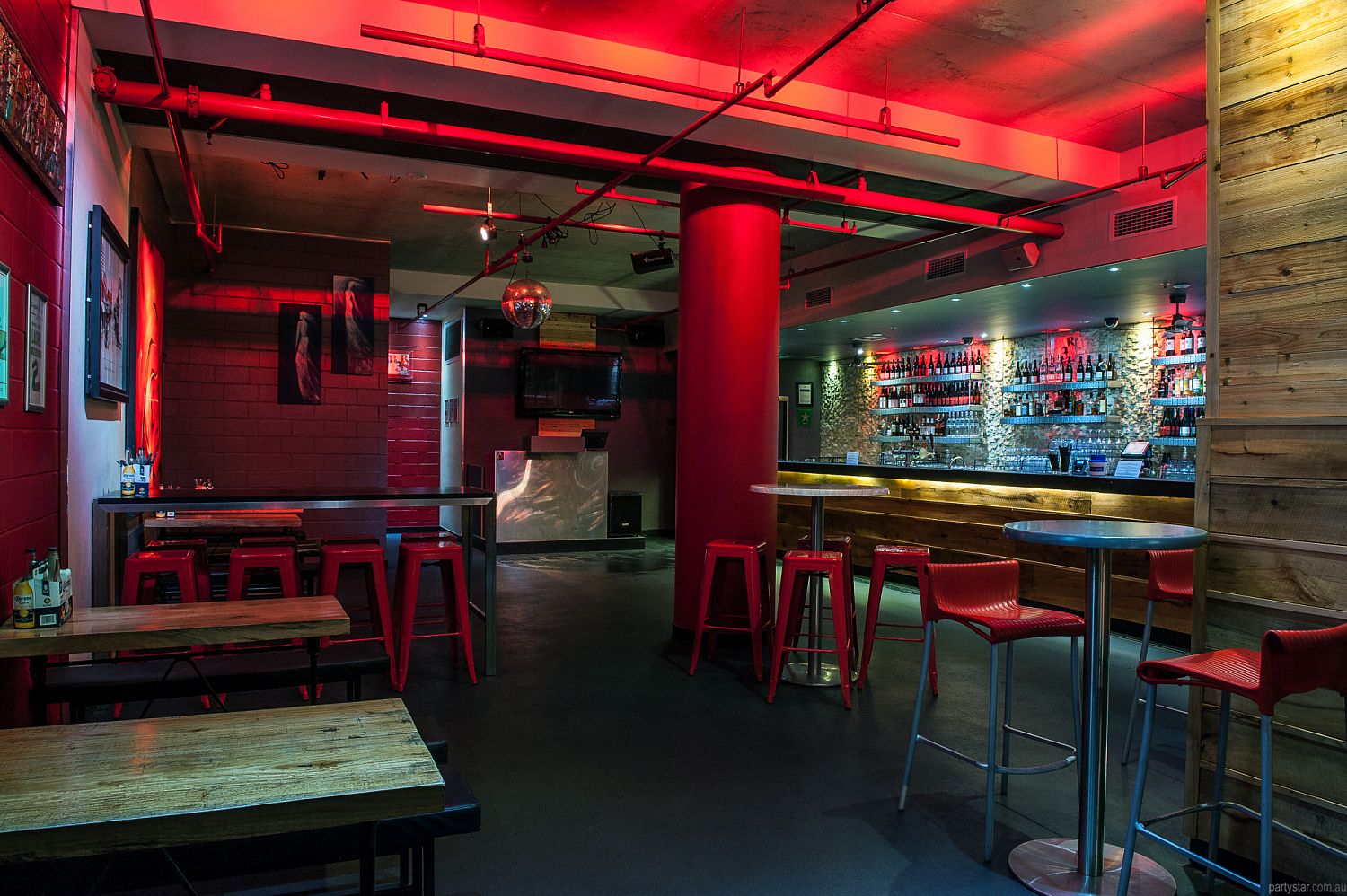 On The Rocks, Perth, WA. Function Room hire photo #4