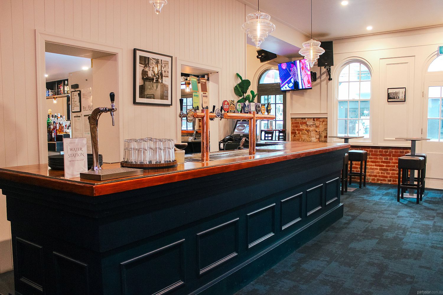 Queensberry Hotel, Carlton, VIC. Function Room hire photo #1