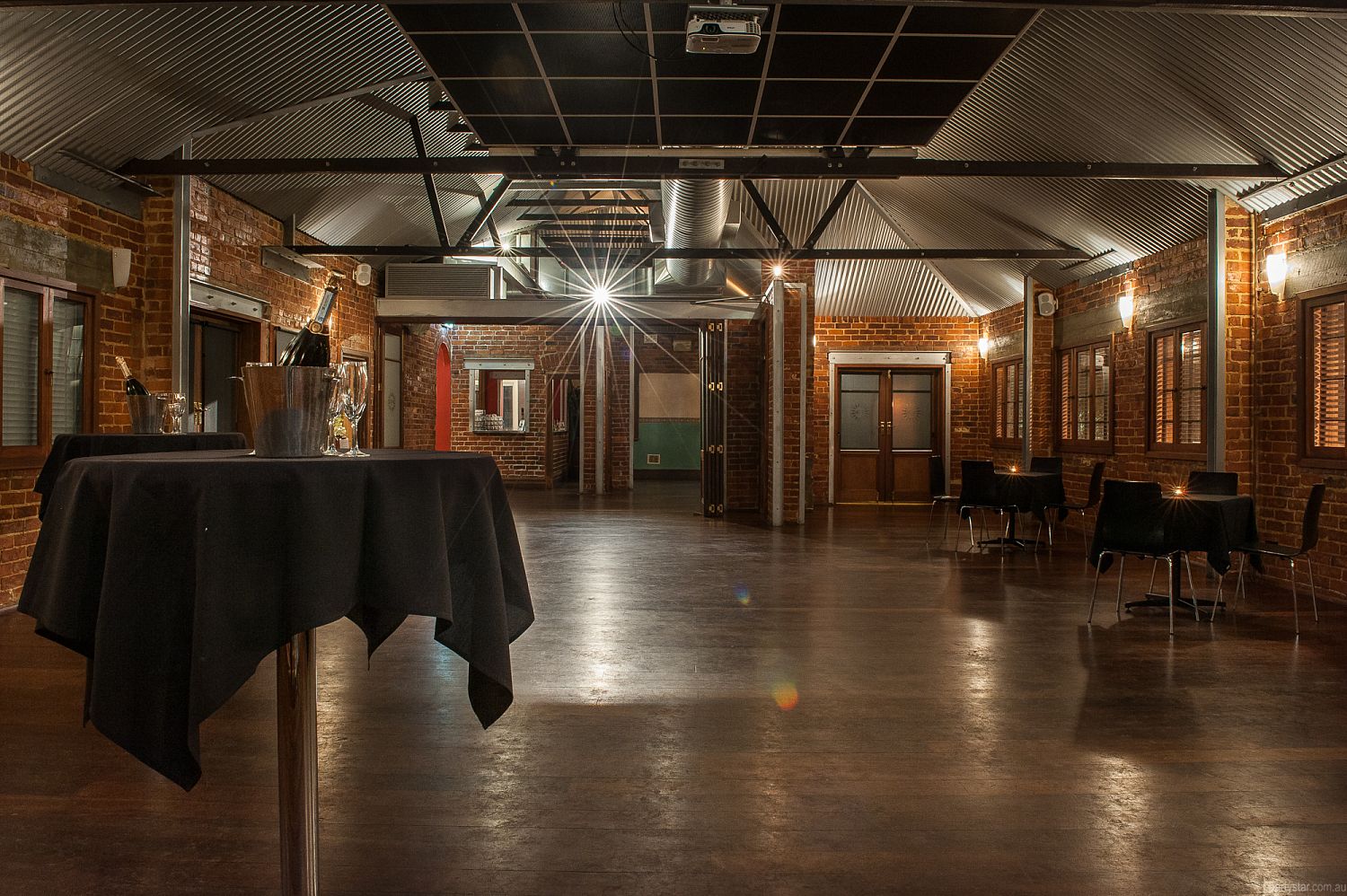 The Oxford Hotel, Leederville, WA. Function Room hire photo #4