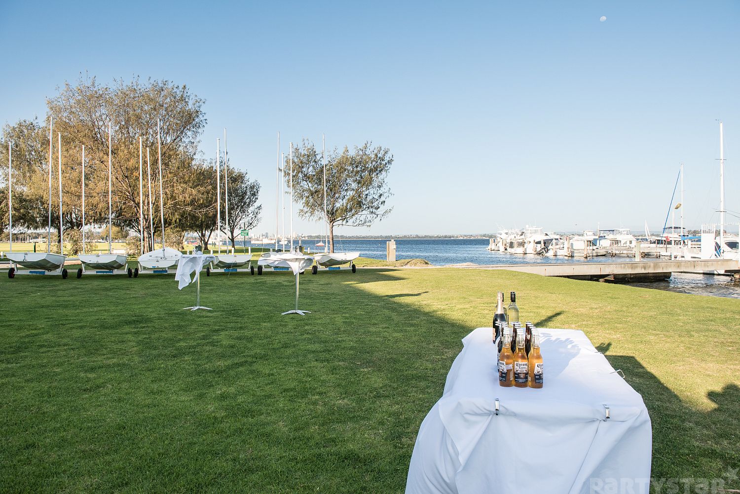Lawn function space at Flying Squadron Yacht Club, Dalkeith, WA. Photo 5