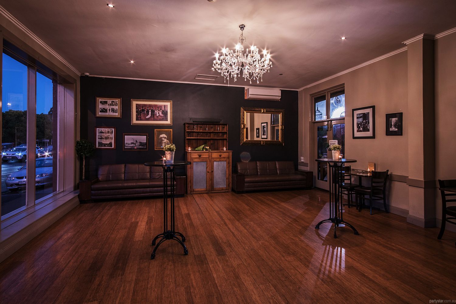 Royal Derby Hotel, Fitzroy, VIC. Function Room hire photo #4