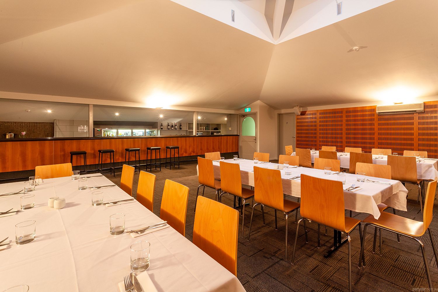 Mornington Inn, Mornington, TAS. Function Room hire photo #1