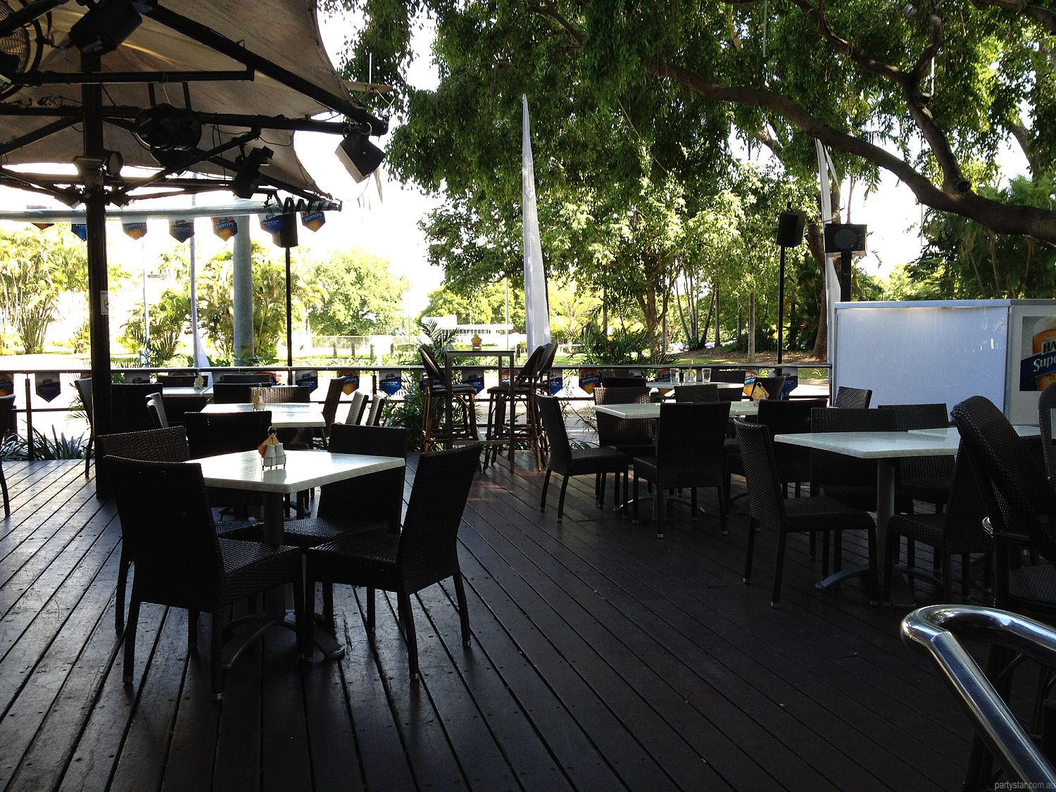 Deck Bar, Darwin, NT. Function Room hire photo #5