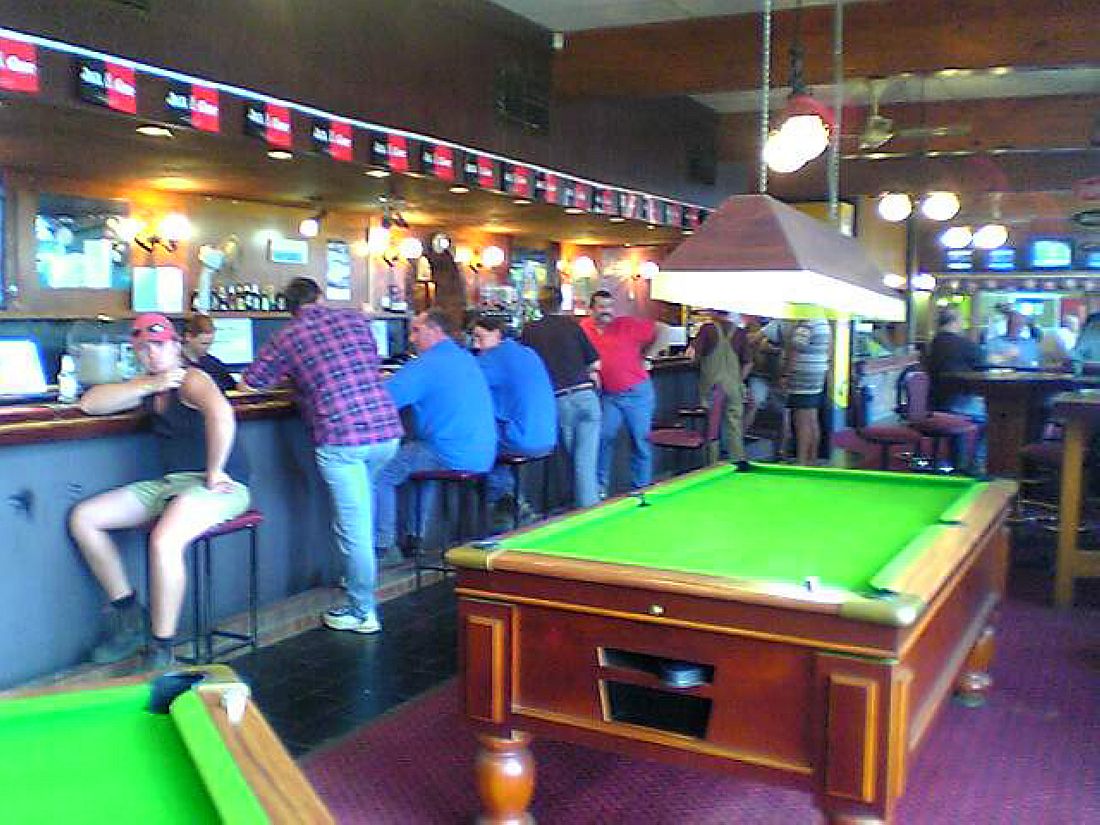 Skyways Tavern, Airport West, VIC. Venue photo #2