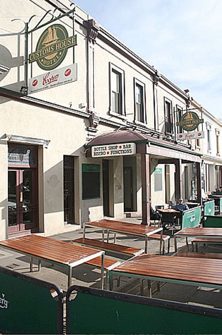 Customs House Hotel, Williamstown, VIC. Venue photo #1