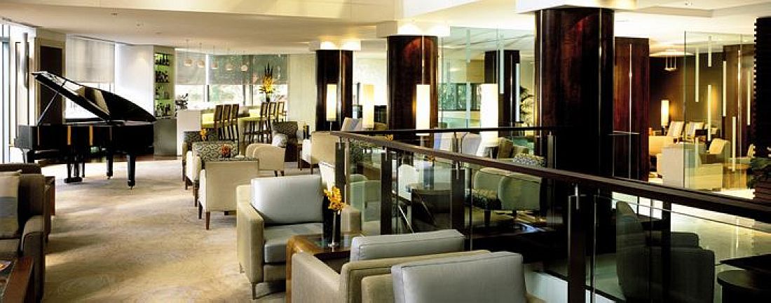 Blu Bar on 36 (Shangri-La), Sydney, NSW. Venue photo #1