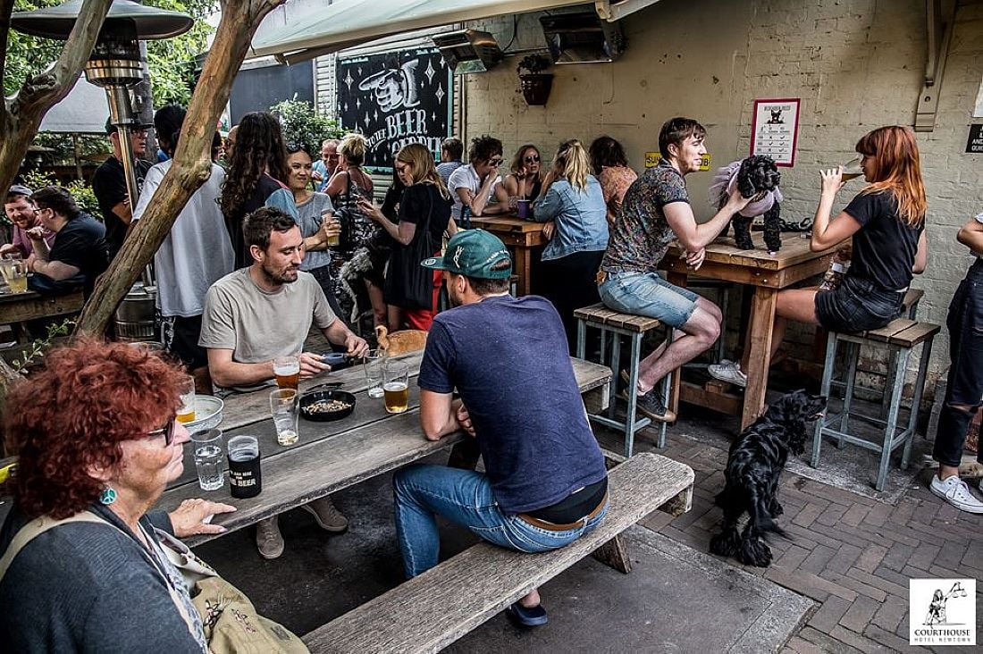 Courthouse Hotel, Newtown, NSW. Venue photo #3