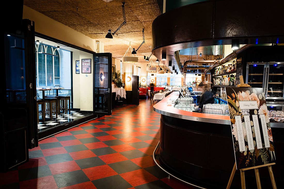 natural-history-public-bar-melbourne-review-and-details