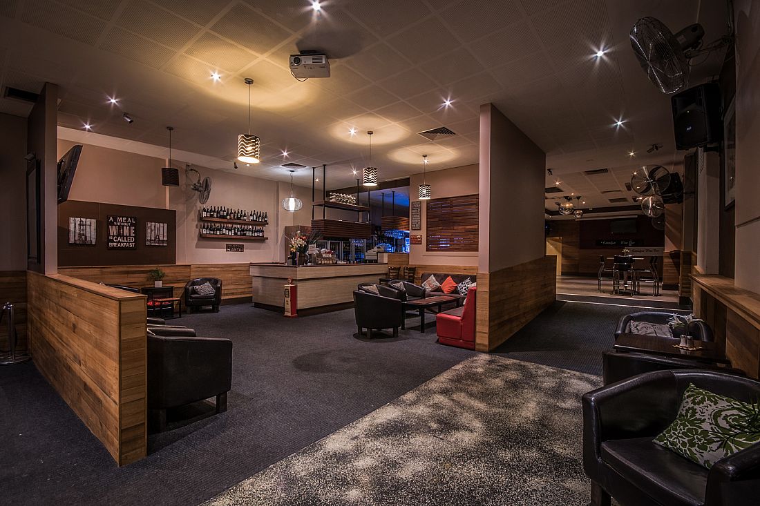 Dimples, Essendon, VIC. Venue photo #1